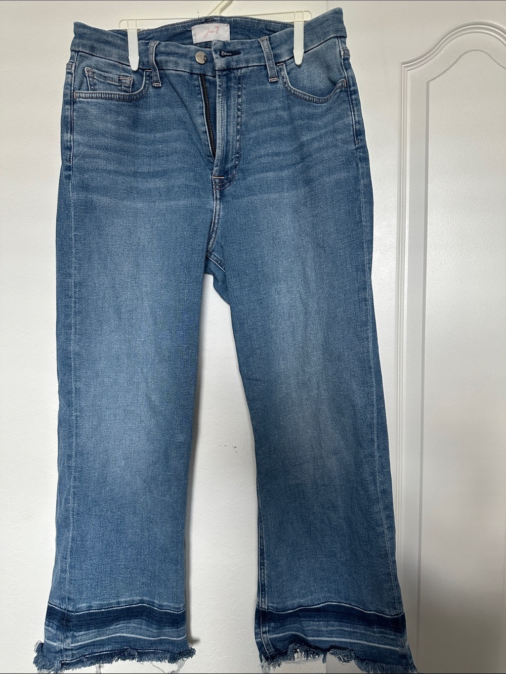 7 For All Mankind Blue Cropped Ankle Jeans with Frayed Hem